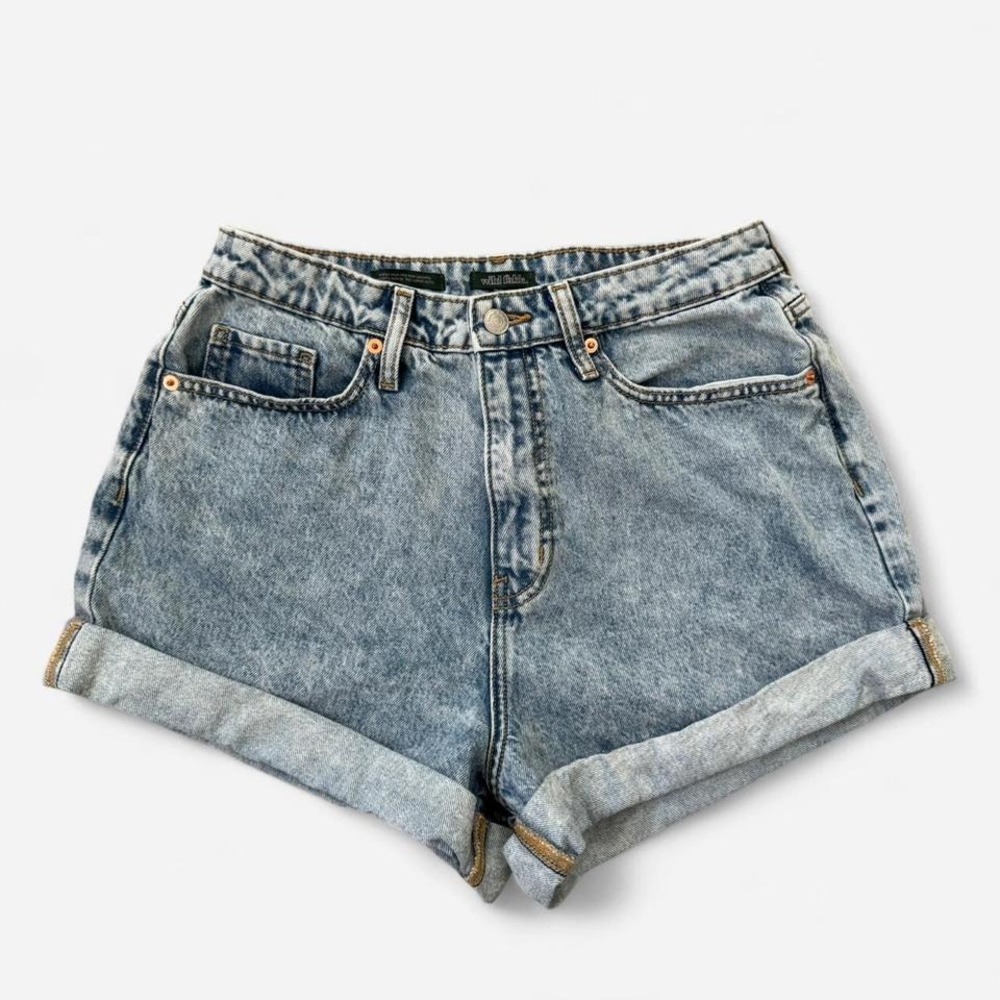 Wild Fable super high-rise mom cuffed light wash denim shorts